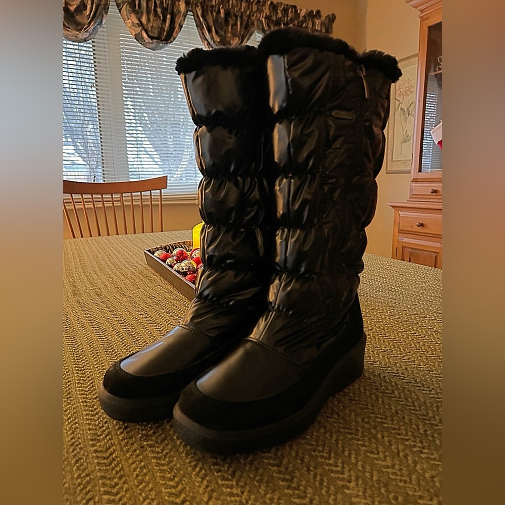 Pajar Alexandra Luxurious Fur Lined Waterproof Boot - 39 - Made in Italy